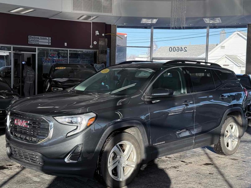 GMC Terrain Vehicle Full-screen Gallery Image 02