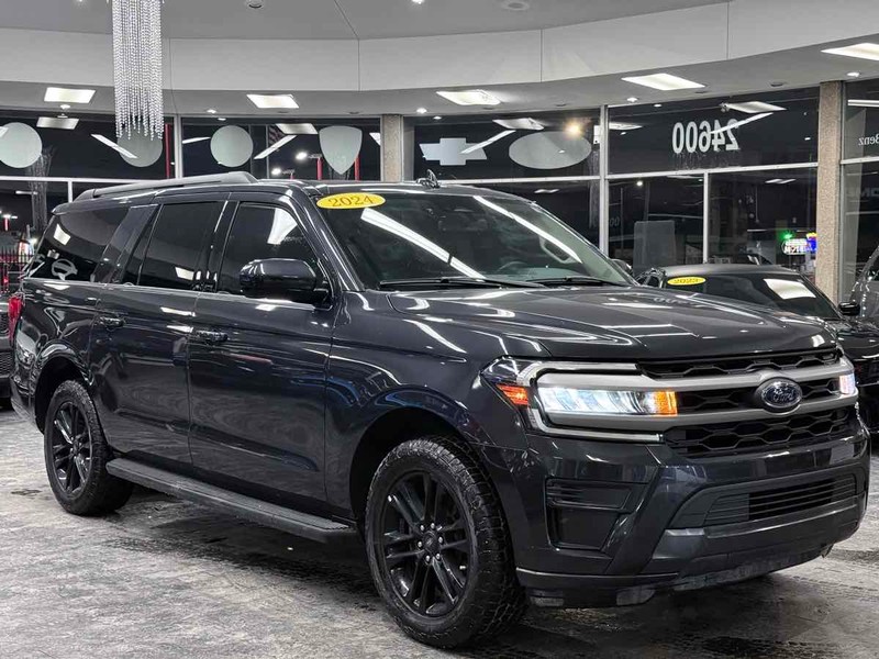 Ford Expedition Max Vehicle Full-screen Gallery Image 01