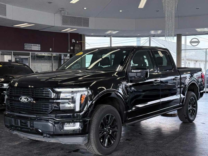 Ford F-150 Vehicle Full-screen Gallery Image 02
