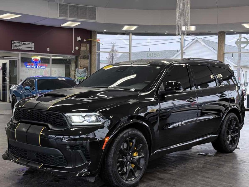 Dodge Durango Vehicle Full-screen Gallery Image 02