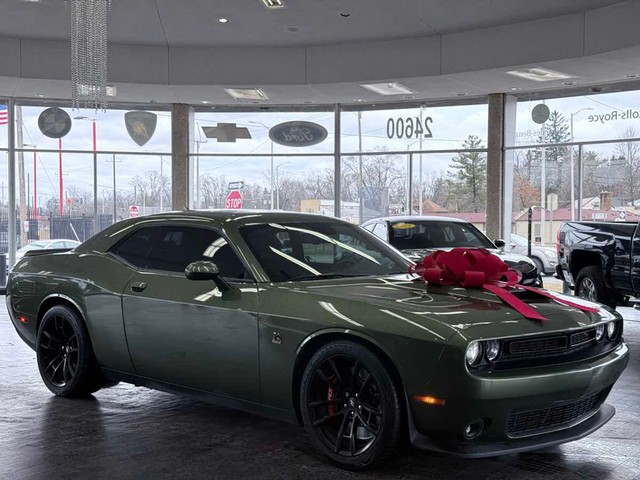 more details - dodge challenger