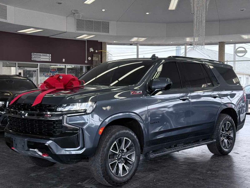 Chevrolet Tahoe Vehicle Full-screen Gallery Image 02