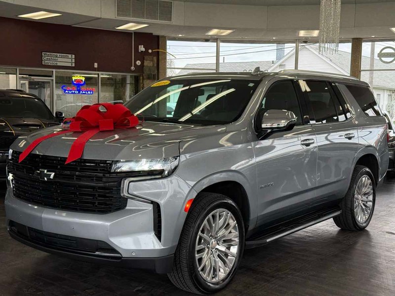 Chevrolet Tahoe Vehicle Full-screen Gallery Image 02