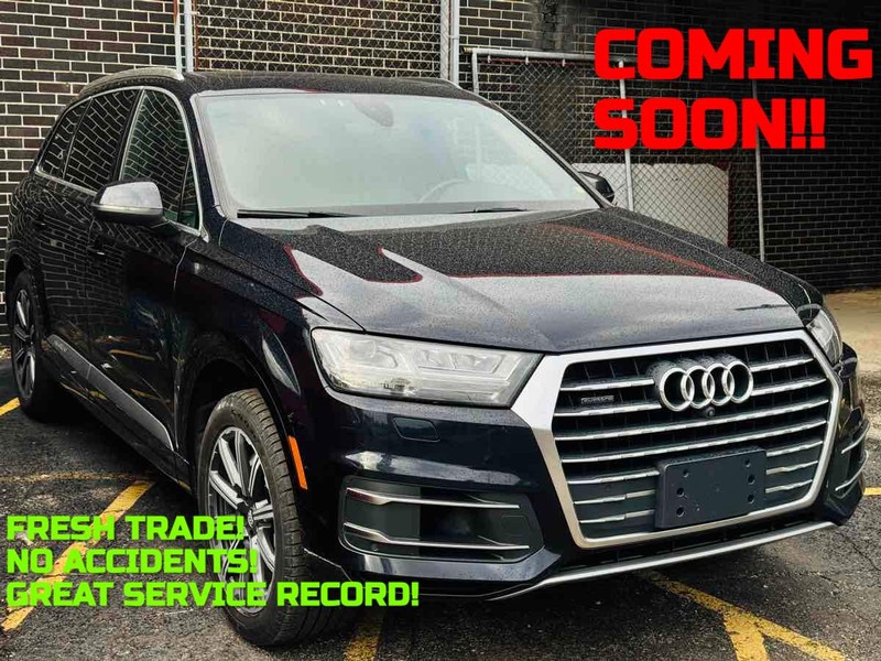 Audi Q7 Vehicle Full-screen Gallery Image 01