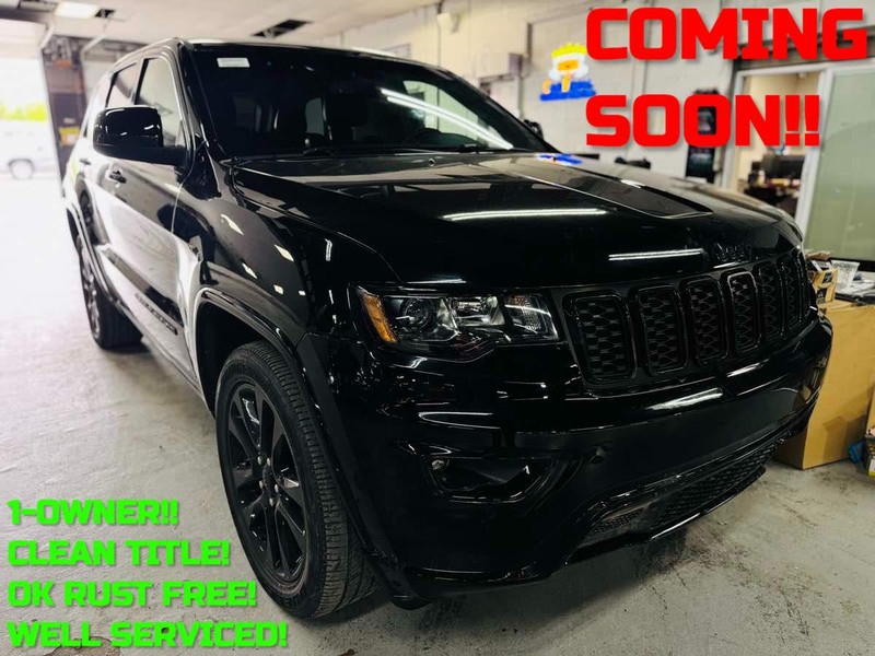 Jeep Grand Cherokee Vehicle Full-screen Gallery Image 01