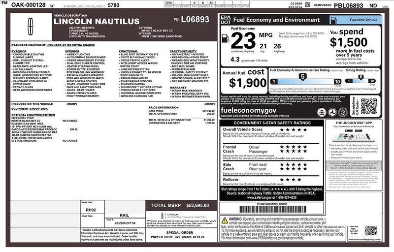 Lincoln Nautilus Vehicle Full-screen Gallery Image 02