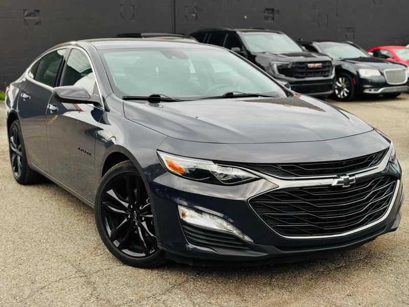 Chevrolet Malibu Vehicle Full-screen Gallery Image 03