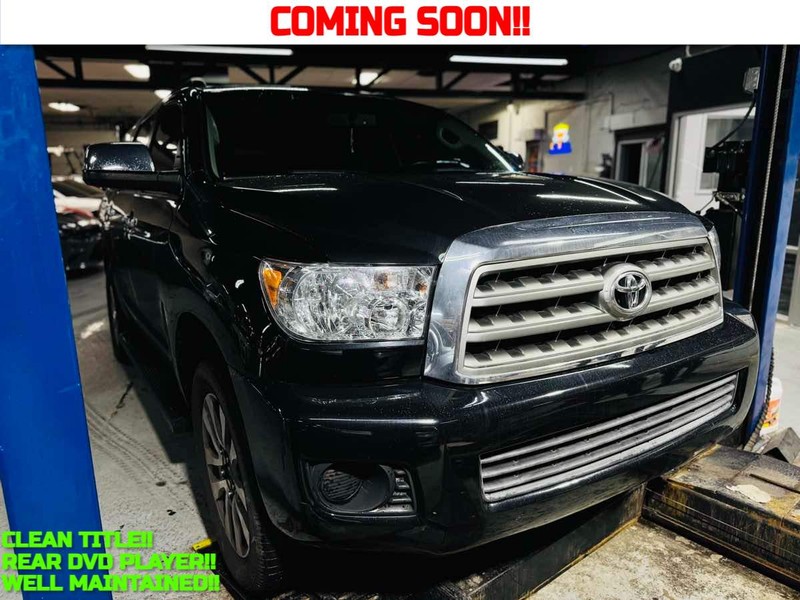 Toyota Sequoia Vehicle Full-screen Gallery Image 01