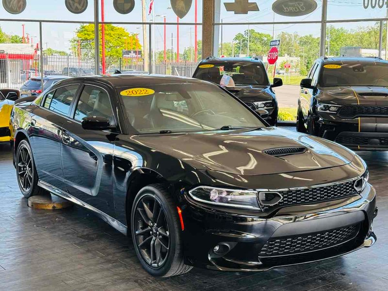 Dodge Charger Vehicle Full-screen Gallery Image 01