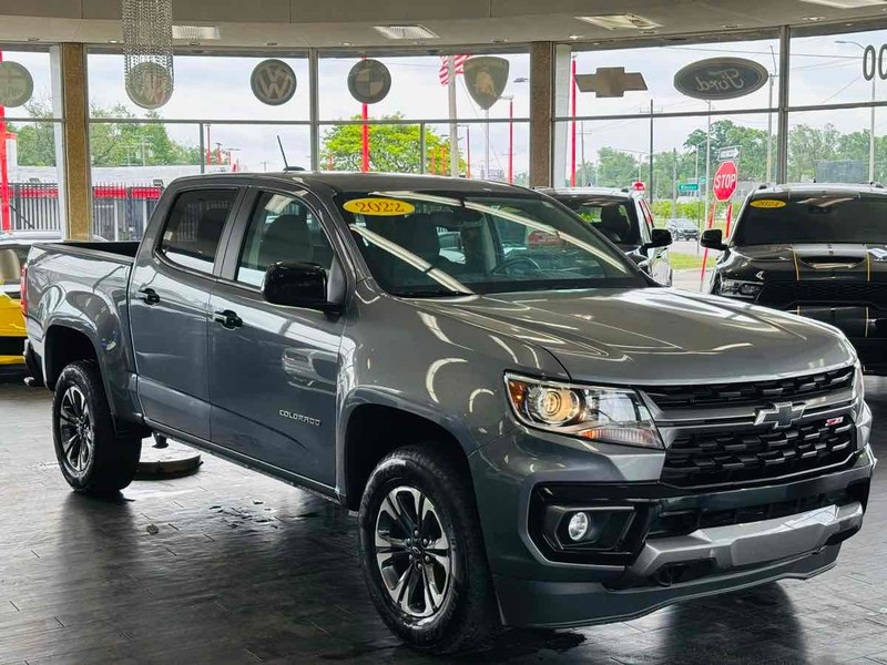 Chevrolet Colorado Vehicle Full-screen Gallery Image 01