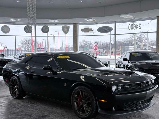 more details - dodge challenger