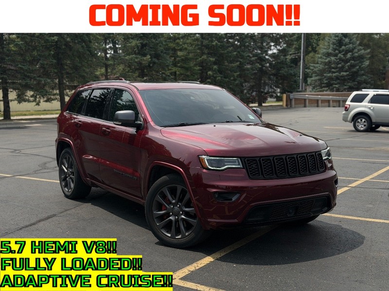 Jeep Grand Cherokee Vehicle Full-screen Gallery Image 01