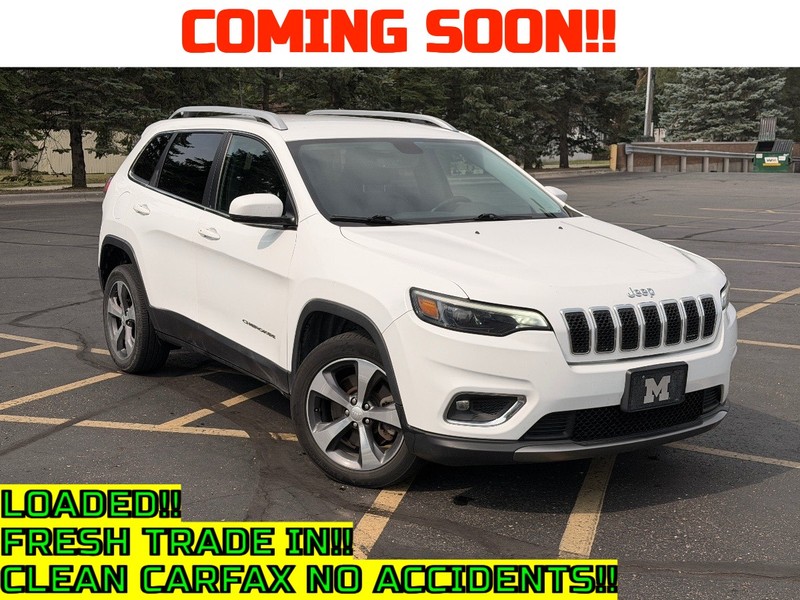 Jeep Cherokee Vehicle Full-screen Gallery Image 01