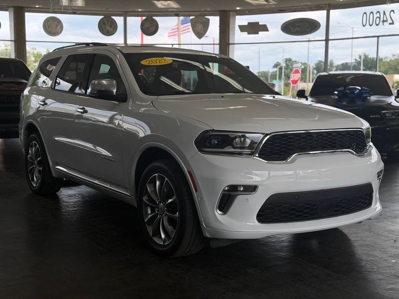 Dodge Durango Vehicle Full-screen Gallery Image 01