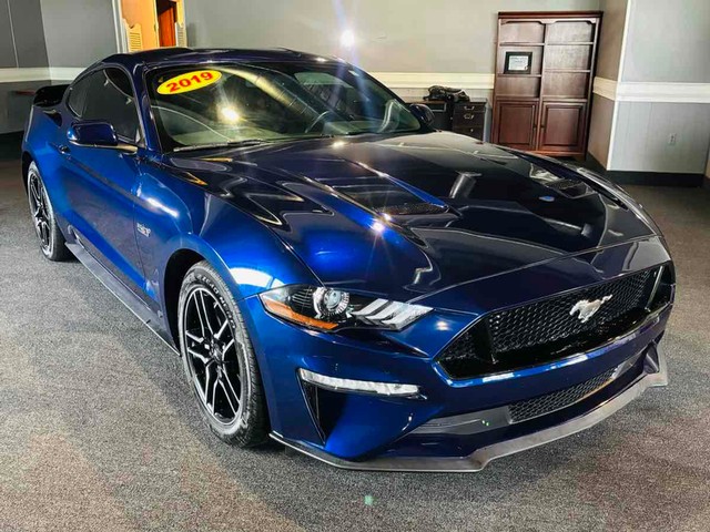 more details - ford mustang