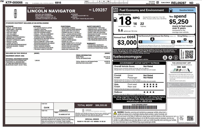 Lincoln Navigator Vehicle Full-screen Gallery Image 02