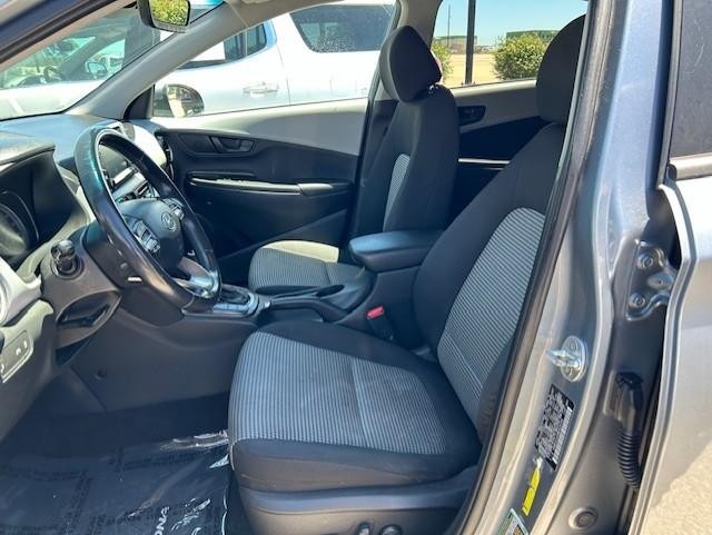 2021 Hyundai Kona SEL Plus photo 5