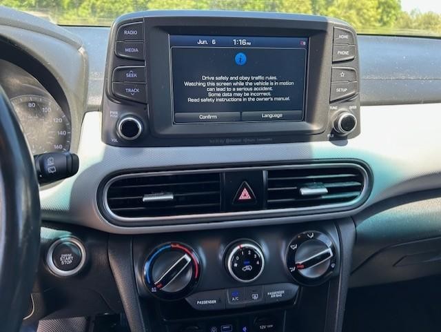 2021 Hyundai Kona SEL Plus photo 11