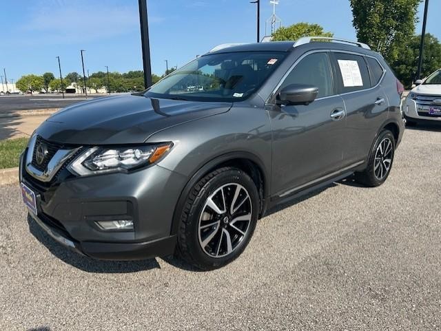 2018 Nissan Rogue SL photo 2