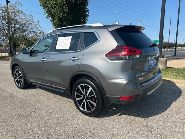 2018 Nissan Rogue SL photo 3