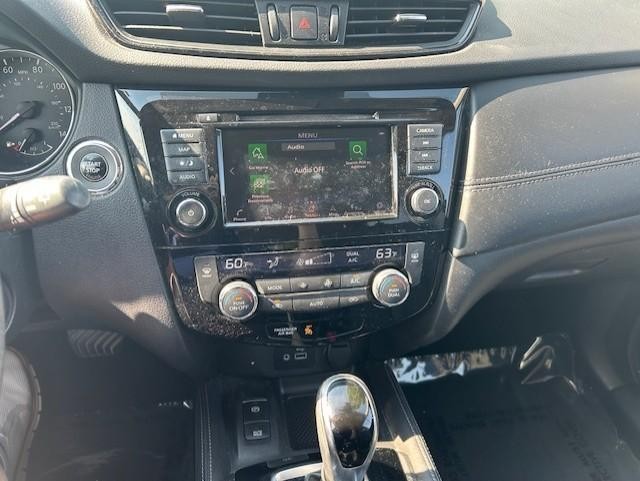 2018 Nissan Rogue SL photo 11