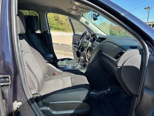 2015 Chevrolet Traverse photo 11