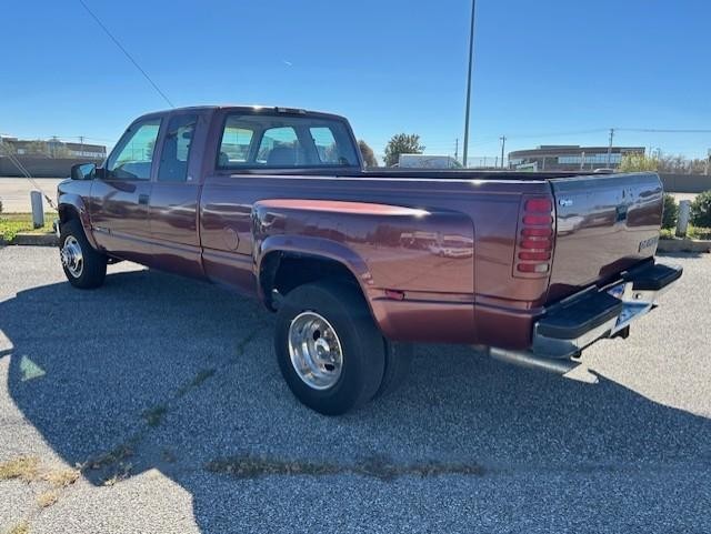 1998 Chevrolet Silverado 3500HD photo 3