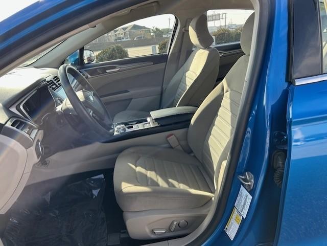 2019 Ford Fusion SE photo 5