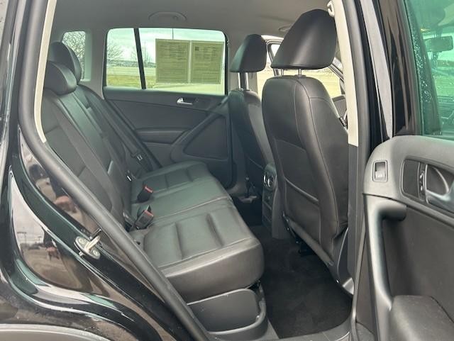2014 Volkswagen Tiguan SE photo 7