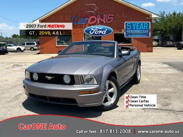 more details - ford mustang