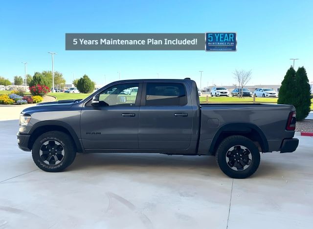 Ram 1500 Vehicle Full-screen Gallery Image 02