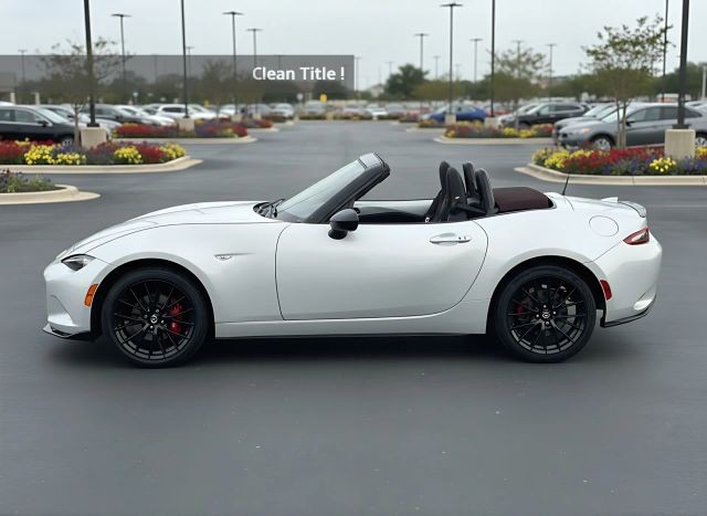 Mazda MX-5 Miata Vehicle Full-screen Gallery Image 03