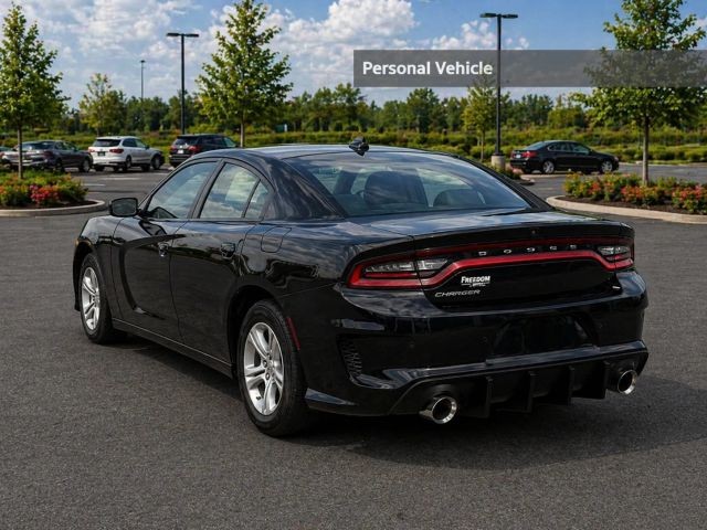 Dodge Charger Vehicle Full-screen Gallery Image 03