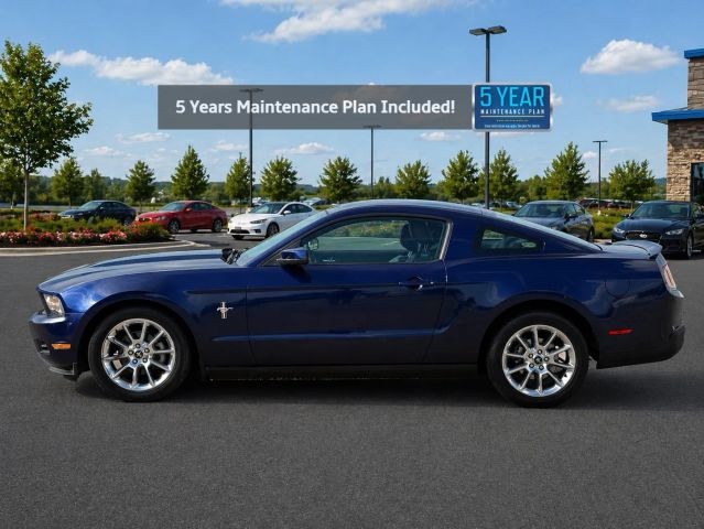 Ford Mustang Vehicle Full-screen Gallery Image 02