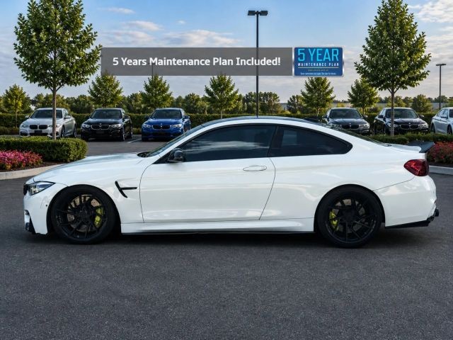 BMW M4 Vehicle Full-screen Gallery Image 02