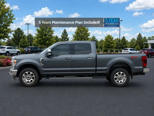 Ford Super Duty F-250 SRW Vehicle Full-screen Gallery Image 02