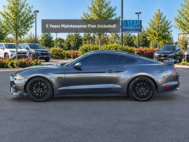 Ford Mustang Vehicle Full-screen Gallery Image 02