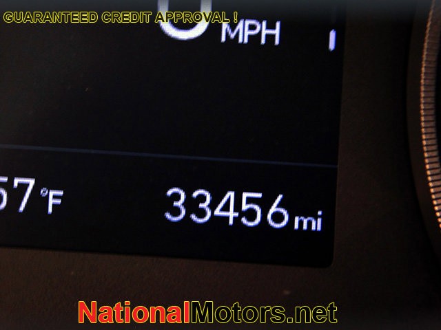 Hyundai Accent Vehicle Full-screen Gallery Image 20