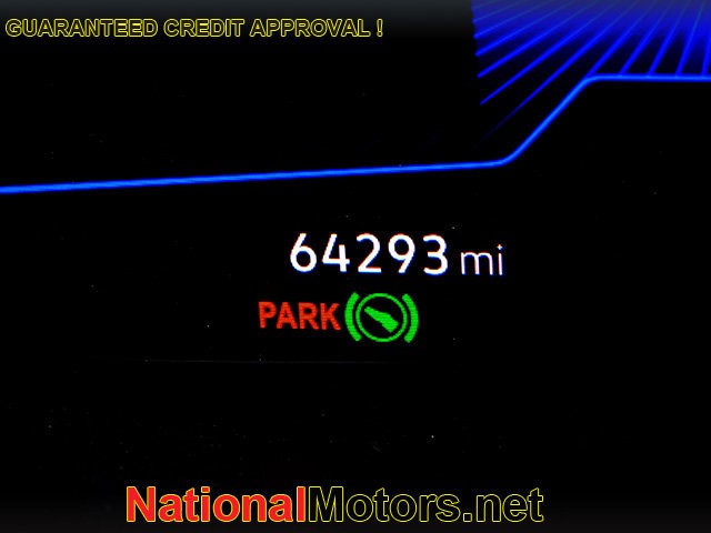 Volkswagen Taos Vehicle Full-screen Gallery Image 24