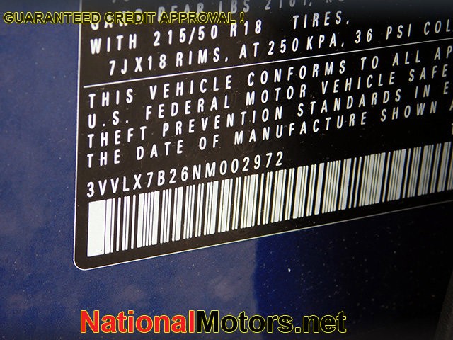 Volkswagen Taos Vehicle Full-screen Gallery Image 26