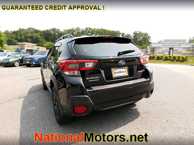 Subaru Crosstrek Vehicle Full-screen Gallery Image 04