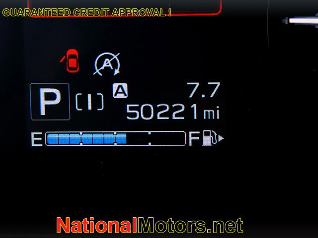 Subaru Crosstrek Vehicle Full-screen Gallery Image 19