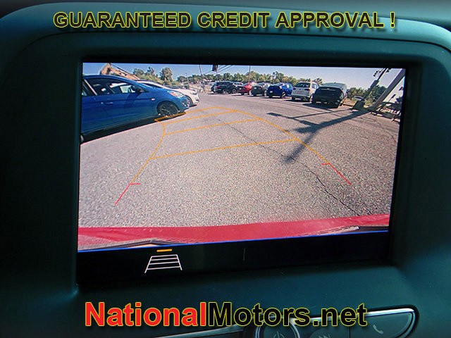 Chevrolet Camaro Vehicle Full-screen Gallery Image 12