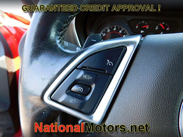 Chevrolet Camaro Vehicle Full-screen Gallery Image 16