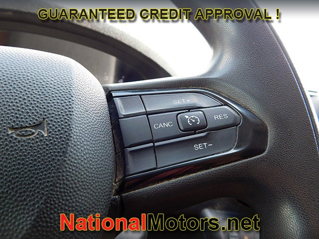 Ram ProMaster Cargo Van Vehicle Full-screen Gallery Image 12