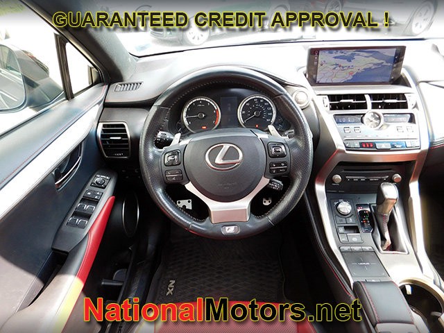 Lexus NX Vehicle Full-screen Gallery Image 14