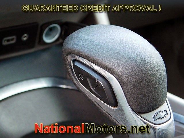 Chevrolet Malibu Vehicle Full-screen Gallery Image 19