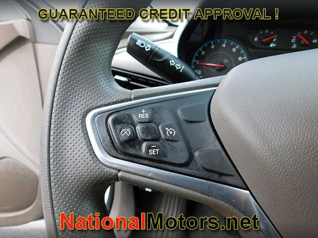 Chevrolet Malibu Vehicle Full-screen Gallery Image 22