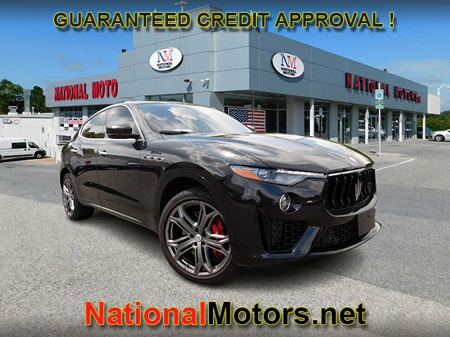 more details - maserati levante