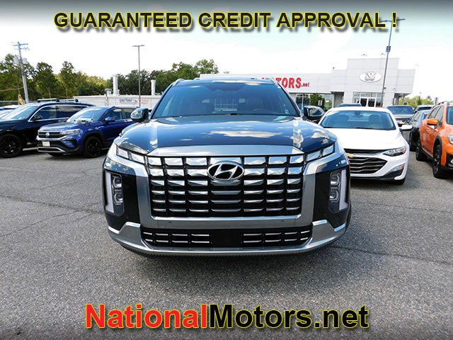 Hyundai Palisade Vehicle Full-screen Gallery Image 03